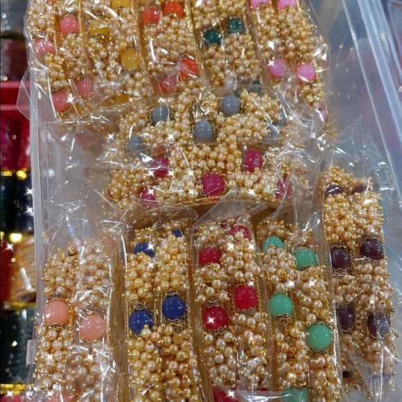 Glass and metal Bangles in stock - Picture 7 of 10